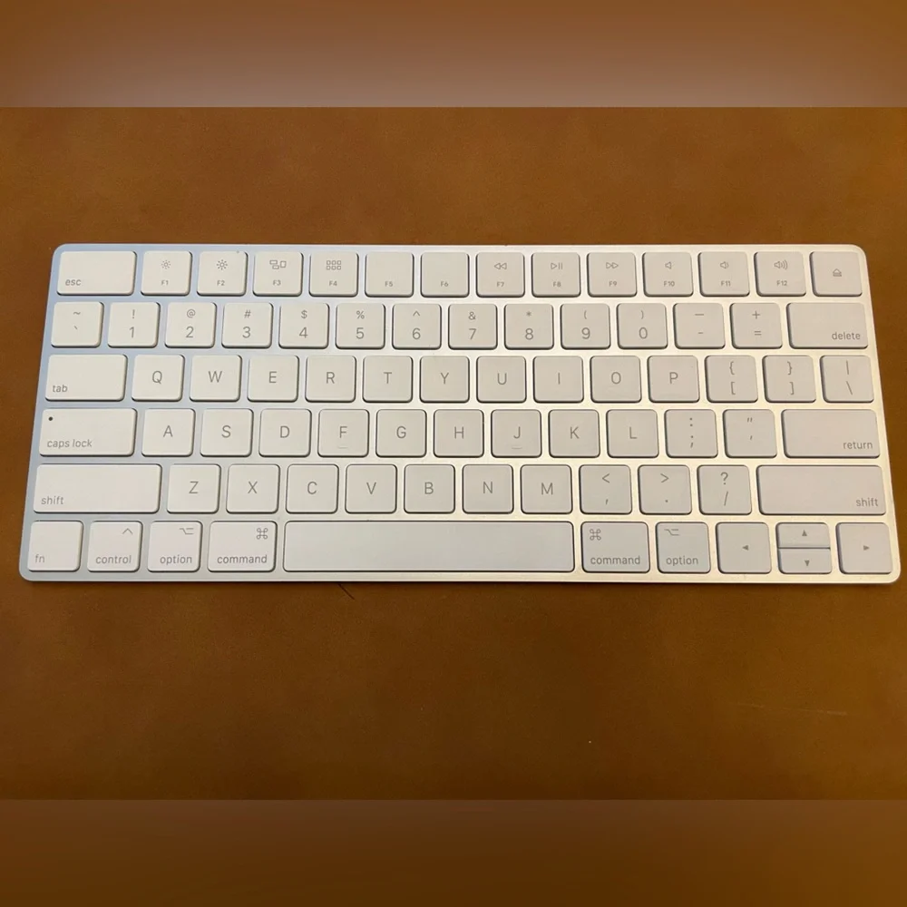 Apple Magic Wireless Keyboard